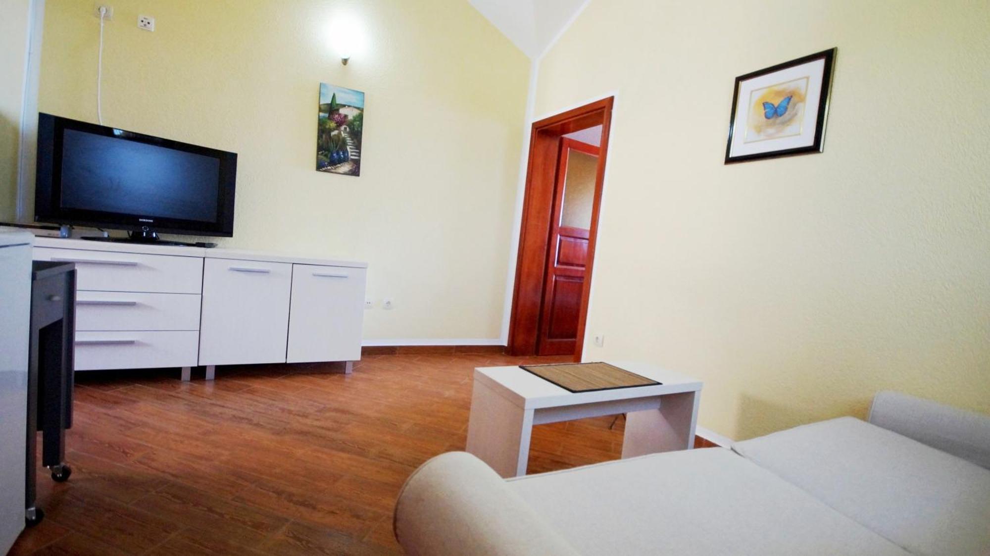 Apartmani Zona Sveti Stefan Exterior photo